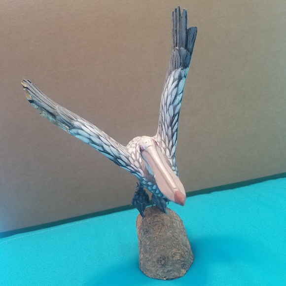 Old Key West Style Seagull Statuette - Picture 6 of 10